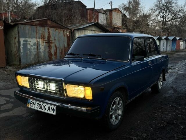 Синій ВАЗ 2107, об'ємом двигуна 1.6 л та пробігом 137 тис. км за 999 $, фото 1 на Automoto.ua