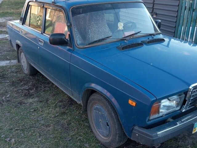 Синій ВАЗ 2107, об'ємом двигуна 1.5 л та пробігом 500 тис. км за 899 $, фото 1 на Automoto.ua