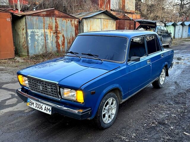 Синий ВАЗ 2107, объемом двигателя 1.5 л и пробегом 136 тыс. км за 1000 $, фото 1 на Automoto.ua