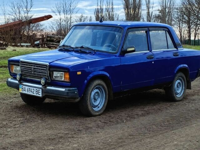 Синій ВАЗ 2107, об'ємом двигуна 1.5 л та пробігом 76 тис. км за 723 $, фото 1 на Automoto.ua
