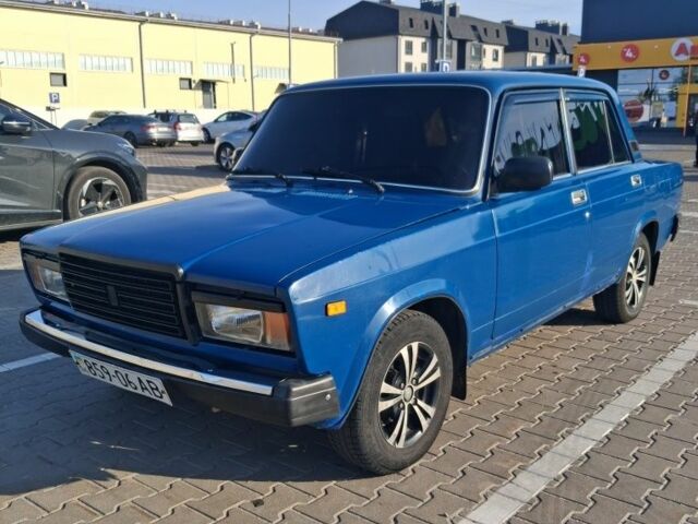 Синій ВАЗ 2107, об'ємом двигуна 0 л та пробігом 200 тис. км за 900 $, фото 1 на Automoto.ua