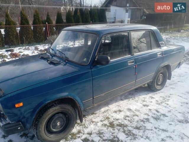 Синий ВАЗ 2107, объемом двигателя 1.45 л и пробегом 65 тыс. км за 850 $, фото 1 на Automoto.ua