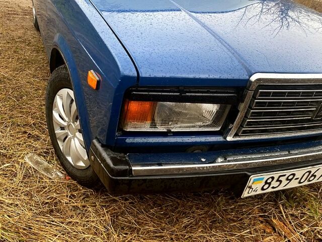 Синий ВАЗ 2107, объемом двигателя 15 л и пробегом 235 тыс. км за 1650 $, фото 1 на Automoto.ua