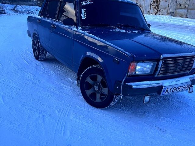 Синій ВАЗ 2107, об'ємом двигуна 1.5 л та пробігом 0 тис. км за 1300 $, фото 1 на Automoto.ua