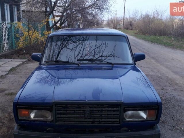 Синий ВАЗ 2107, объемом двигателя 1.6 л и пробегом 100 тыс. км за 1300 $, фото 1 на Automoto.ua