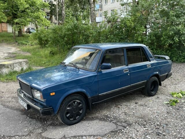 Синий ВАЗ 2107, объемом двигателя 1.5 л и пробегом 300 тыс. км за 472 $, фото 1 на Automoto.ua