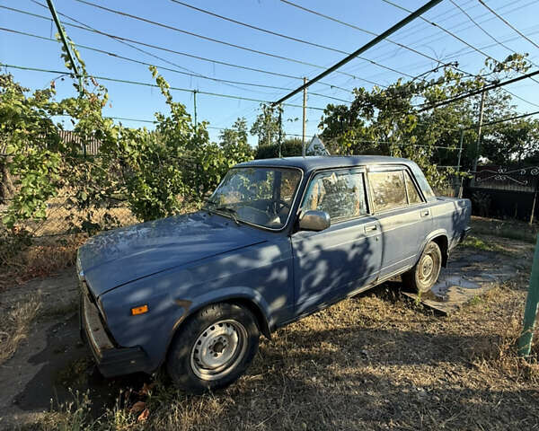 Синий ВАЗ 2107, объемом двигателя 0 л и пробегом 120 тыс. км за 1250 $, фото 1 на Automoto.ua