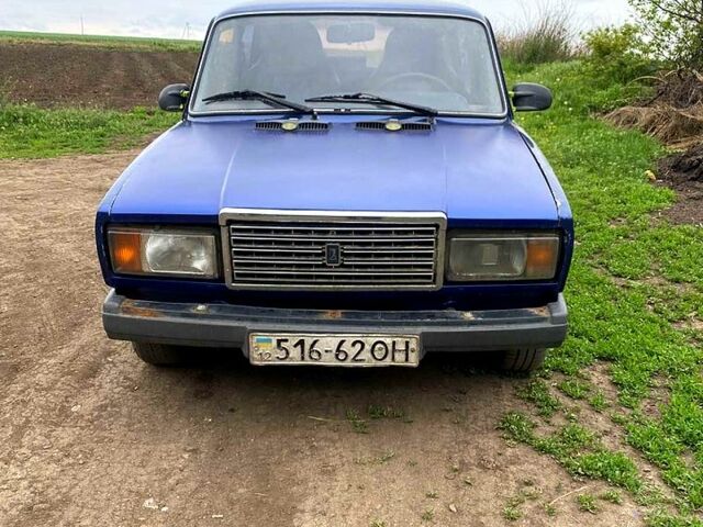 Синій ВАЗ 2107, об'ємом двигуна 1.5 л та пробігом 0 тис. км за 680 $, фото 1 на Automoto.ua