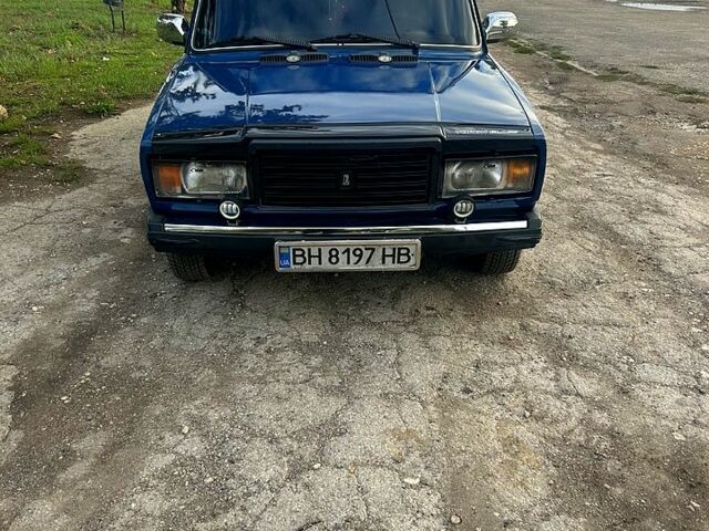 Синий ВАЗ 2107, объемом двигателя 1.5 л и пробегом 200 тыс. км за 1500 $, фото 1 на Automoto.ua