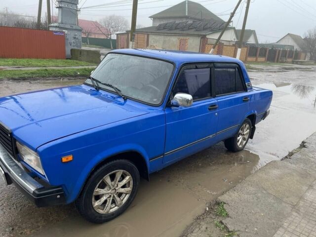Синій ВАЗ 2107, об'ємом двигуна 1.6 л та пробігом 926 тис. км за 899 $, фото 1 на Automoto.ua