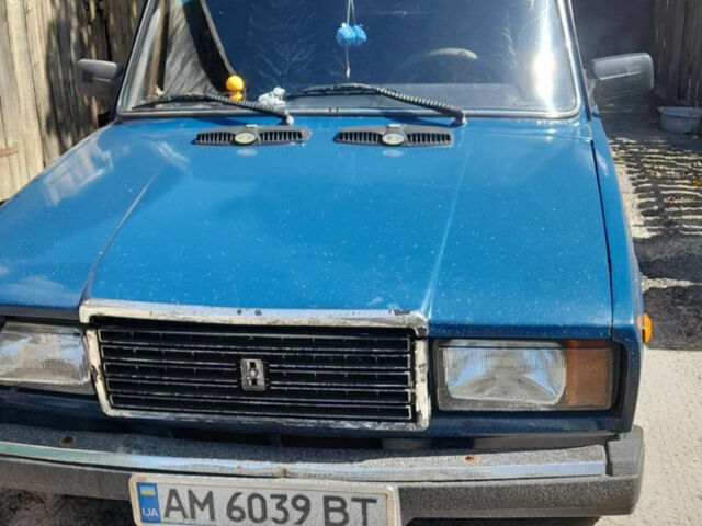 Синий ВАЗ 2107, объемом двигателя 1.5 л и пробегом 220 тыс. км за 1000 $, фото 1 на Automoto.ua
