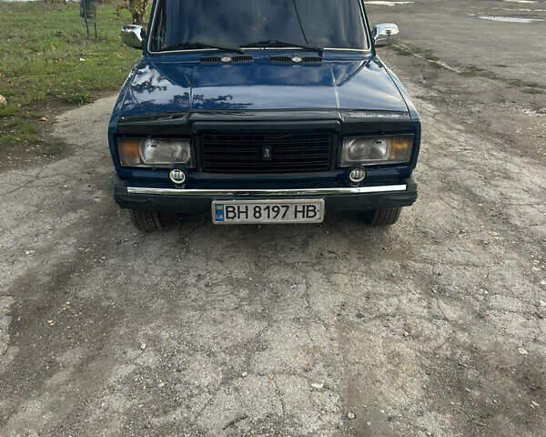 Синій ВАЗ 2107, об'ємом двигуна 1.7 л та пробігом 200 тис. км за 1350 $, фото 1 на Automoto.ua