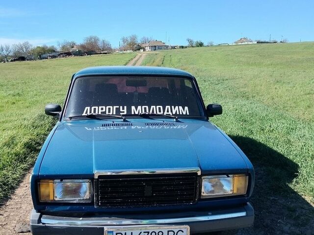 Синий ВАЗ 2107, объемом двигателя 1.5 л и пробегом 125 тыс. км за 1400 $, фото 1 на Automoto.ua
