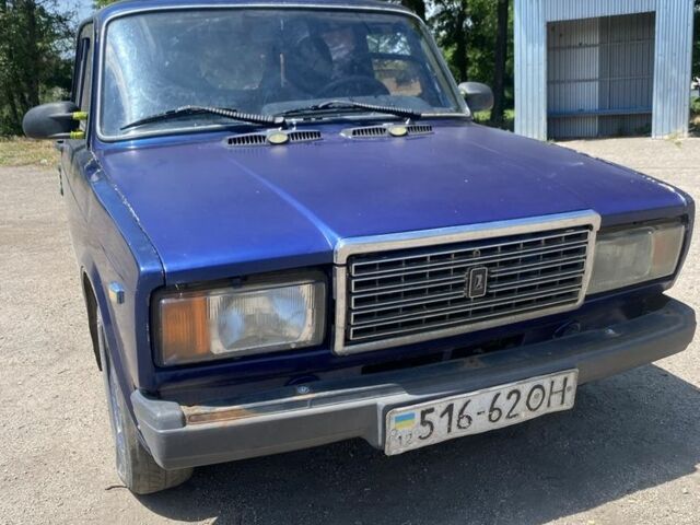 Синий ВАЗ 2107, объемом двигателя 1.5 л и пробегом 200 тыс. км за 673 $, фото 1 на Automoto.ua