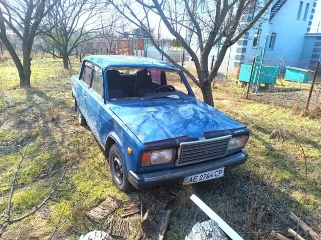 Синий ВАЗ 2107, объемом двигателя 1.5 л и пробегом 130 тыс. км за 804 $, фото 1 на Automoto.ua