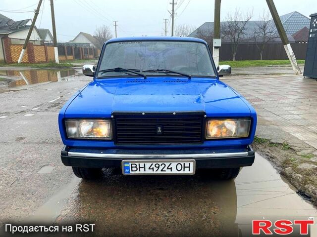 Синий ВАЗ 2107, объемом двигателя 1.6 л и пробегом 85 тыс. км за 1150 $, фото 1 на Automoto.ua