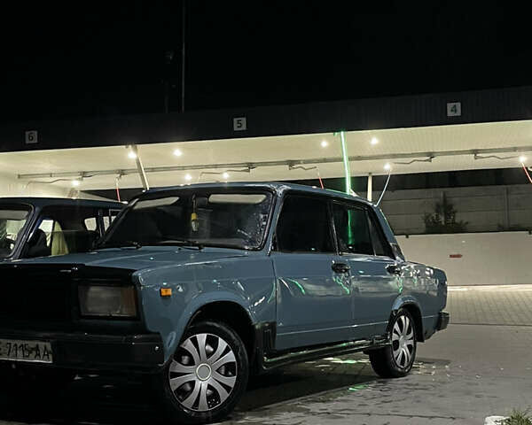 Синий ВАЗ 2107, объемом двигателя 1.5 л и пробегом 100 тыс. км за 400 $, фото 1 на Automoto.ua