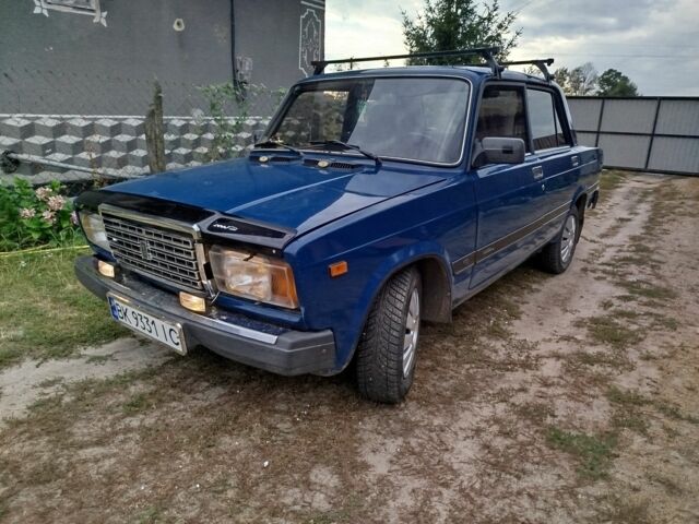 Синій ВАЗ 2107, об'ємом двигуна 1.5 л та пробігом 100 тис. км за 1100 $, фото 1 на Automoto.ua