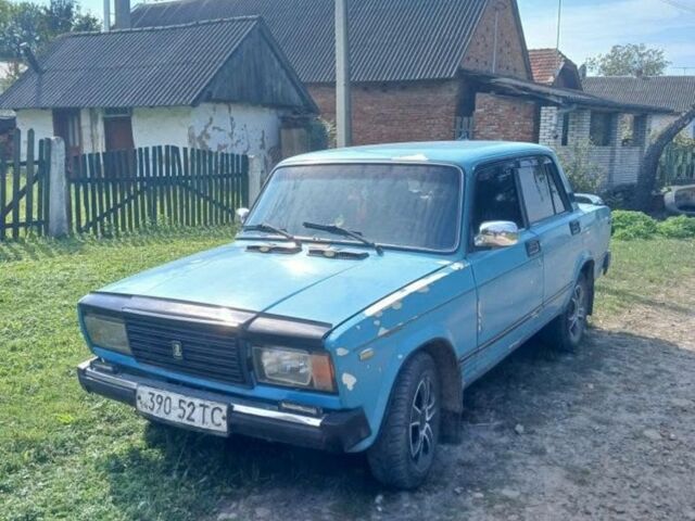 Синій ВАЗ 2107, об'ємом двигуна 1.5 л та пробігом 150 тис. км за 500 $, фото 1 на Automoto.ua