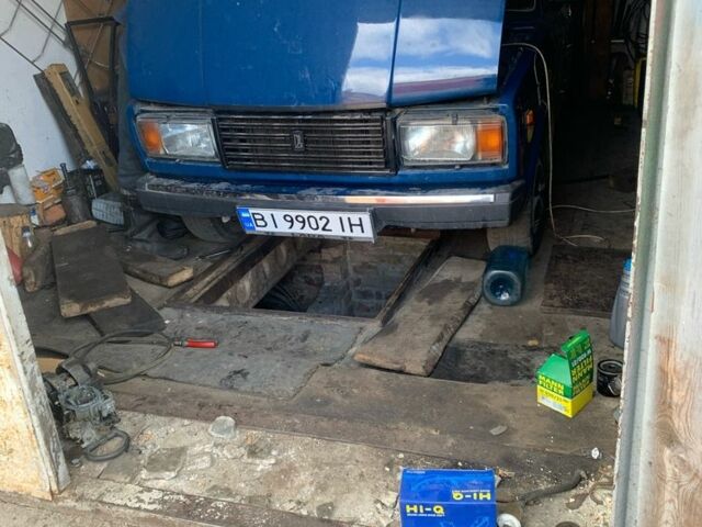 Синий ВАЗ 2107, объемом двигателя 1.5 л и пробегом 3 тыс. км за 1000 $, фото 1 на Automoto.ua