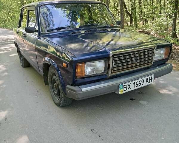 Синий ВАЗ 2107, объемом двигателя 1.5 л и пробегом 213 тыс. км за 440 $, фото 1 на Automoto.ua