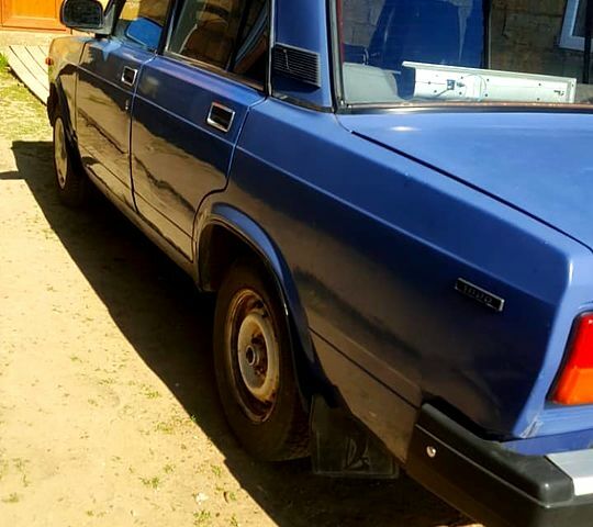 Синий ВАЗ 2107, объемом двигателя 1.6 л и пробегом 21 тыс. км за 1100 $, фото 1 на Automoto.ua