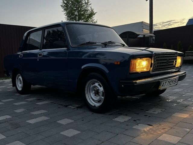 Синий ВАЗ 2107, объемом двигателя 1.5 л и пробегом 60 тыс. км за 1297 $, фото 1 на Automoto.ua