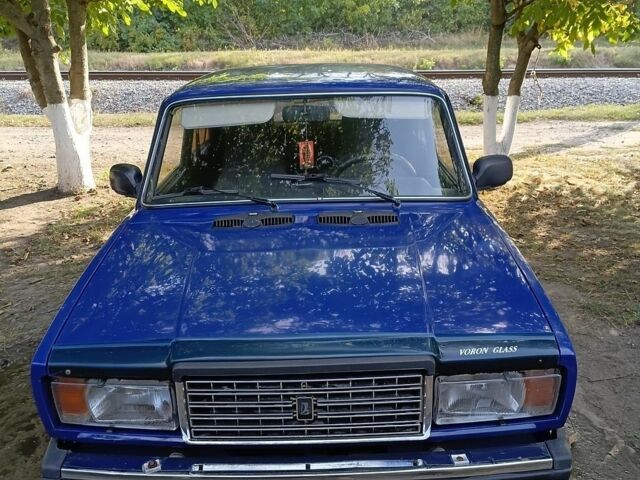 Синий ВАЗ 2107, объемом двигателя 1.5 л и пробегом 807 тыс. км за 785 $, фото 1 на Automoto.ua