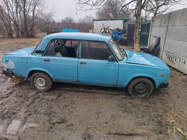 Синий ВАЗ 2107, объемом двигателя 1.5 л и пробегом 1 тыс. км за 370 $, фото 1 на Automoto.ua