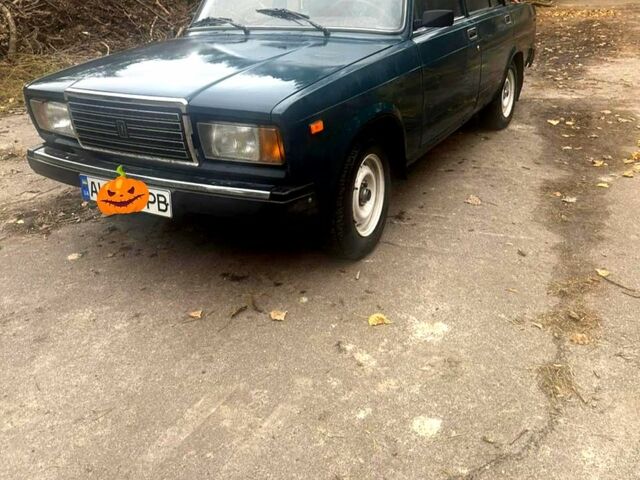 Синий ВАЗ 2107, объемом двигателя 1.5 л и пробегом 76 тыс. км за 900 $, фото 1 на Automoto.ua
