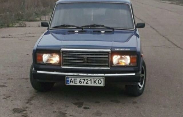 Синий ВАЗ 2107, объемом двигателя 1.5 л и пробегом 67 тыс. км за 18 $, фото 1 на Automoto.ua