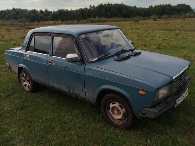 Синий ВАЗ 2107, объемом двигателя 1.5 л и пробегом 70 тыс. км за 556 $, фото 1 на Automoto.ua