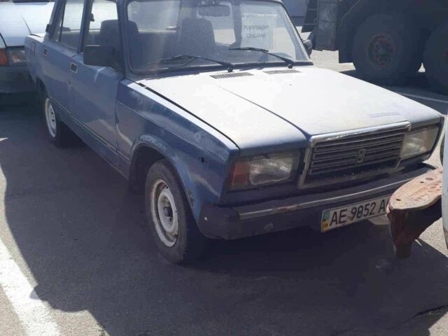 Синий ВАЗ 2107, объемом двигателя 0 л и пробегом 300 тыс. км за 194 $, фото 1 на Automoto.ua