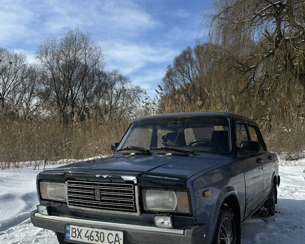 Синій ВАЗ 2107, об'ємом двигуна 1.5 л та пробігом 207 тис. км за 900 $, фото 1 на Automoto.ua