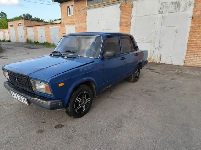 Синий ВАЗ 2107, объемом двигателя 0 л и пробегом 200 тыс. км за 894 $, фото 1 на Automoto.ua