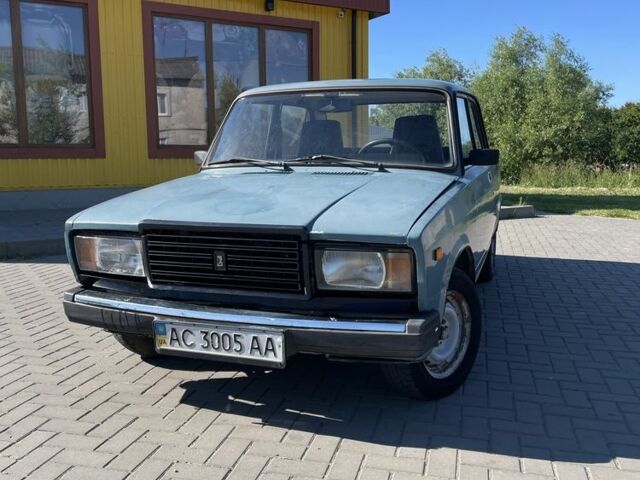 Синий ВАЗ 2107, объемом двигателя 1.5 л и пробегом 70 тыс. км за 625 $, фото 1 на Automoto.ua
