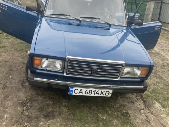 Синий ВАЗ 2107, объемом двигателя 1.5 л и пробегом 98 тыс. км за 1800 $, фото 1 на Automoto.ua
