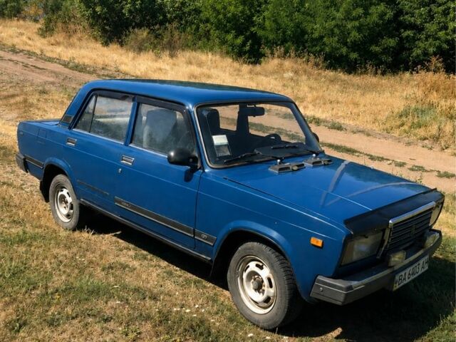 Синій ВАЗ 2107, об'ємом двигуна 0 л та пробігом 300 тис. км за 615 $, фото 1 на Automoto.ua