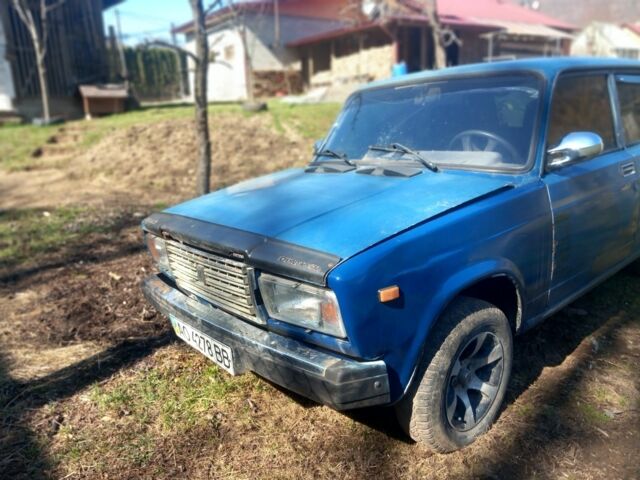 Синий ВАЗ 2107, объемом двигателя 0 л и пробегом 1000 тыс. км за 600 $, фото 1 на Automoto.ua