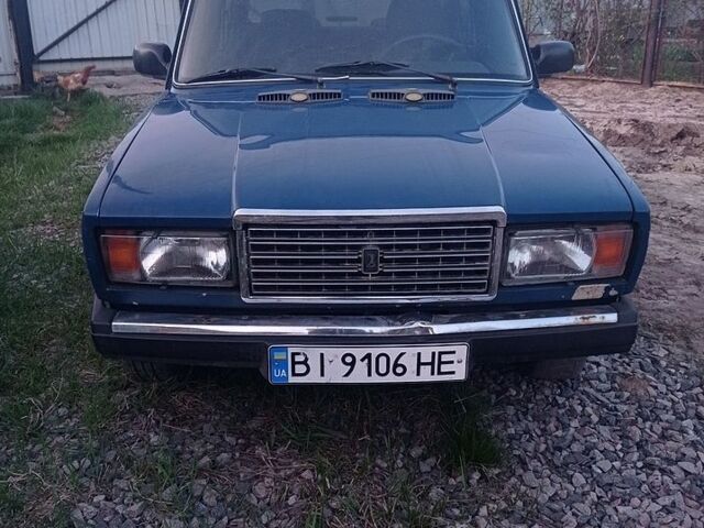 Синий ВАЗ 2107, объемом двигателя 1.6 л и пробегом 244 тыс. км за 800 $, фото 1 на Automoto.ua