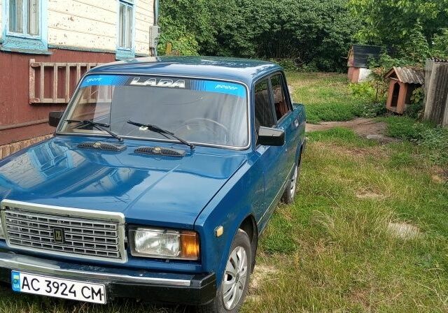Синій ВАЗ 2107, об'ємом двигуна 1.5 л та пробігом 1 тис. км за 798 $, фото 1 на Automoto.ua