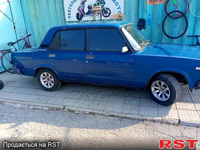 Синий ВАЗ 2107, объемом двигателя 1.6 л и пробегом 0 тыс. км за 1150 $, фото 1 на Automoto.ua