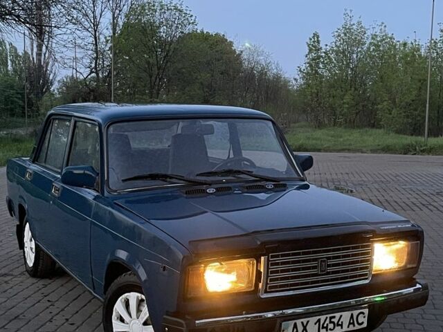 Синий ВАЗ 2107, объемом двигателя 1.3 л и пробегом 100 тыс. км за 1030 $, фото 1 на Automoto.ua