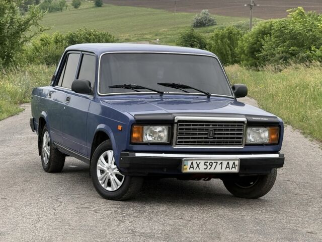 Синий ВАЗ 2107, объемом двигателя 1.5 л и пробегом 106 тыс. км за 1400 $, фото 1 на Automoto.ua