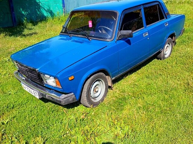 Синий ВАЗ 2107, объемом двигателя 1.5 л и пробегом 123 тыс. км за 1050 $, фото 1 на Automoto.ua