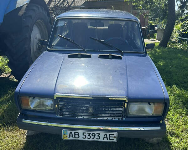 Синий ВАЗ 2107, объемом двигателя 1.45 л и пробегом 140 тыс. км за 812 $, фото 1 на Automoto.ua