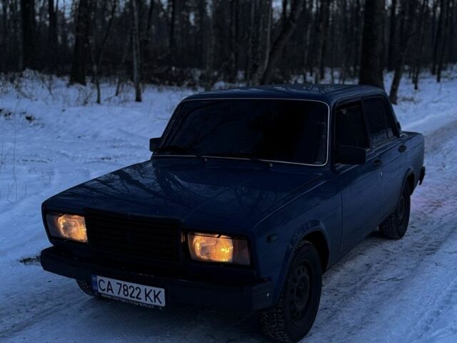 Синий ВАЗ 2107, объемом двигателя 0 л и пробегом 70 тыс. км за 2000 $, фото 1 на Automoto.ua
