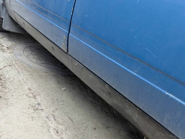 Синий ВАЗ 2107, объемом двигателя 0 л и пробегом 999 тыс. км за 999 $, фото 1 на Automoto.ua