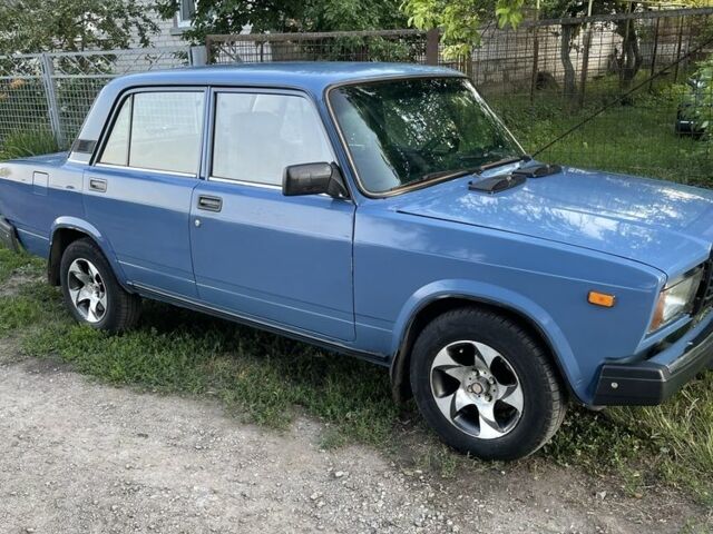 Синій ВАЗ 2107, об'ємом двигуна 1.5 л та пробігом 200 тис. км за 919 $, фото 1 на Automoto.ua