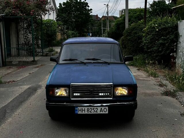 Синий ВАЗ 2107, объемом двигателя 1.45 л и пробегом 90 тыс. км за 1100 $, фото 1 на Automoto.ua
